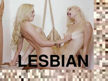 lesbo-lesbian, blondi, luonnollinen