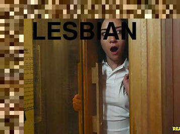 Phoenix Marie and her horny lesbian friends fuck in a sauna