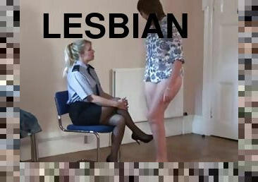 לסבית-lesbian, משטרה, עונש-מלקות, נענש