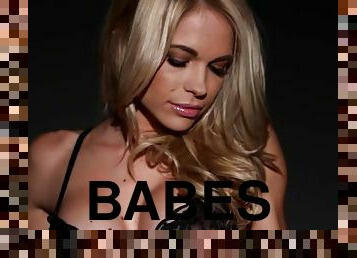 Dani Mathers Invite Us To A Midnight Strip At Her House