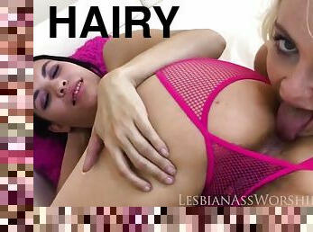 Hairy lesbian babes