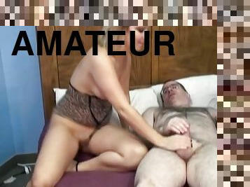 gros-nichons, clito, levrette, masturbation, amateur, fellation, milf, hardcore, trio, blonde