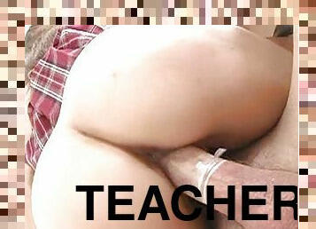 Sexy teen Vicky Medina is banging with teacher