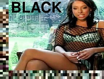 Amy Lou the hot Black chick form UK shows her tits