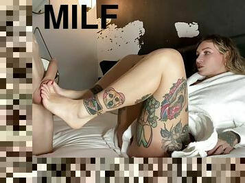 Inked MILF Ava Austen spicy xxx video