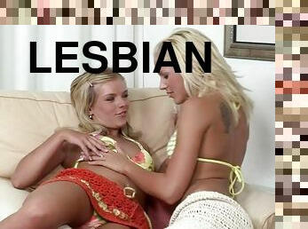 Two cute blondes can't stop licking each other's sweet pussies