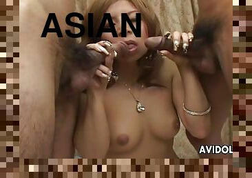 asia, sayang, blowjob-seks-dengan-mengisap-penis, gambarvideo-porno-secara-eksplisit-dan-intens, bertiga, sangat-indah