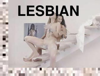 Lesbian painter gets naked with her model