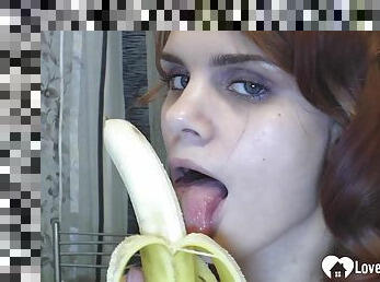 Fruity babe demonstrating her amazing blowing skills