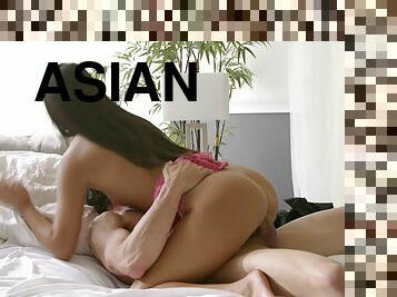 Small tits Asian and the muscular man fucking lustily