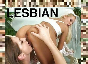Boston marriage of two super sexy and horny lesbians