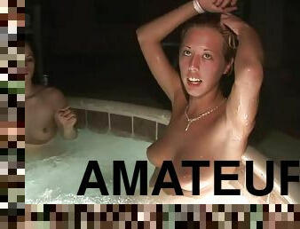 Drunk Girls In An Exciting Tub - amateur porn