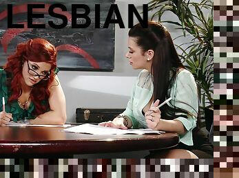 Jayden Cole and Taylor Vixen go lesbian in an office