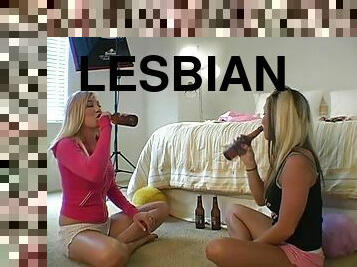 שיכור, חתיכות, לסבית-lesbian, בלונדיני, מציאות