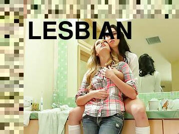Early morning sex in the bathroom between lesbian babes