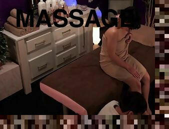 Sensual, erotic massage with oil turns into some lesbian hooking up