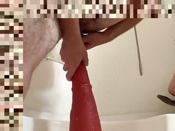 jerkin off wilst wrecking my ass with a large red dick