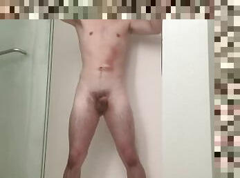 College boy cums to milf