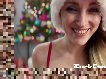 CREAMPIE FOR CHRISTMAS - Cali Reign - I FUCK FANS DOT COM