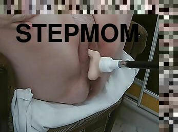 A Sex Machine Brings A Stepmoms Big Meaty Pussy To Orgasm