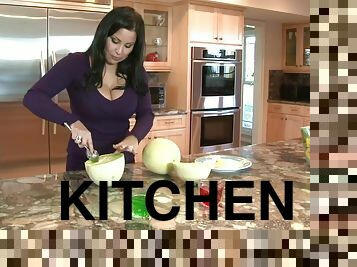 Delightful Sophia Lomeli Goes Really Hardcore In The Kitchen