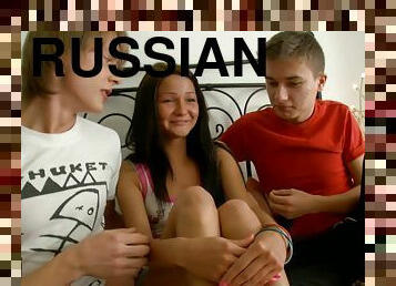 chatte-pussy, russe, maigre, anal, fellation, ejaculation-sur-le-corps, ados, hardcore, trio, double