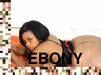 Sexy bbw fat ass ebony on webcam