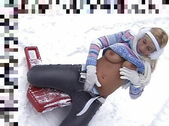 Busty teen Yvonne toy pussy in snow