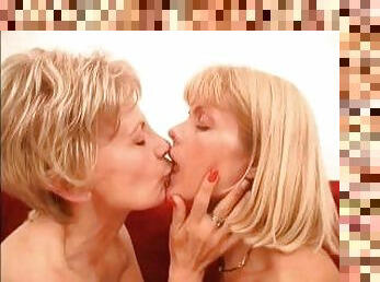 vieux, chatte-pussy, mature, granny, lesbienne, milf, jouet, horny, blonde, naturel