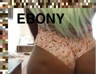 Ebony Big Butt Girl Walkaway