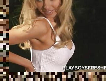 Slim And Cute Tiffany Toth Leaves You Speechless With The Size Of Her Tits