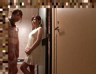 Haruki Sato and Sae Aihara take a bath and please each other