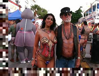 Nude Girls With Only Body Paint Out In Public On The Streets Of Fantas