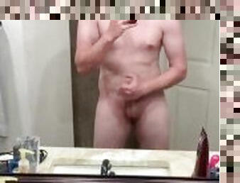 19 y/o hot guy jerking