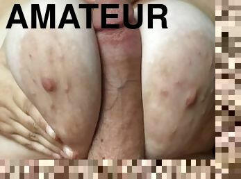 gros-nichons, énorme, monstre, amateur, ejaculation-sur-le-corps, énorme-bite, branlette, point-de-vue, bite