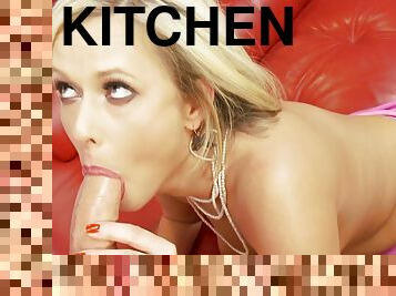 Horny Massive Guy With Big Cock Fucks Hard Cute Blonde In The Kitchen