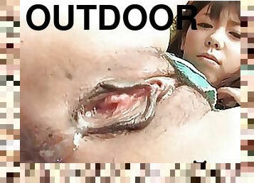 A Great Outdoors Creampie For This Sexy Asian