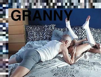 Sexy Granny Noisy Pussy Licked Her Juicy Queef Sounds Priceless