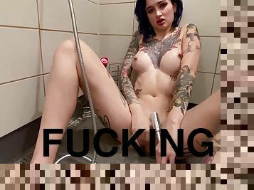 Brunette Fucking In Bath