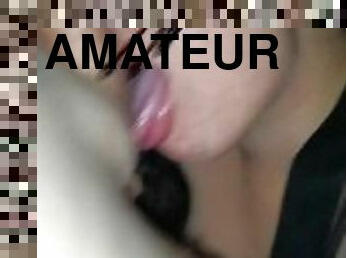 gros-nichons, amateur, fellation, milf, ejaculation-interne, française, tatouage