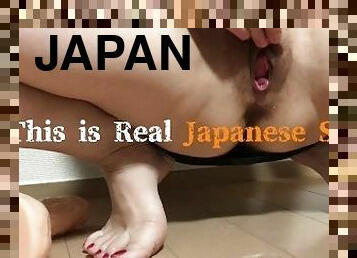 asiatic, masturbare-masturbation, orgasm, joc-cu-chiloteii, pasarica, tasnit, amatori, facut-acasa, japoneza, cuplu