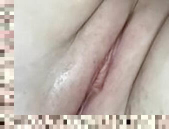 freshly shaved juicy pussy