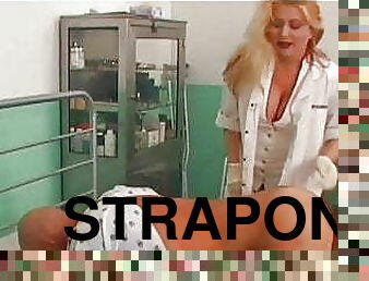 strapon, spielzeug, gangbang, sadomasochismus, geile, fantasie, frech, schräge, bisexuell, domina