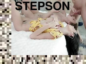 Mom teaches stepson how to sex