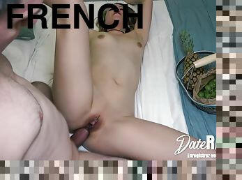 en-plein-air, amateur, anal, mature, énorme-bite, fellation-profonde, française, couple, point-de-vue, blonde