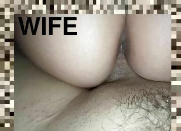My wife rides me after a hard day's work and I cum in her pussy - GeroinNut