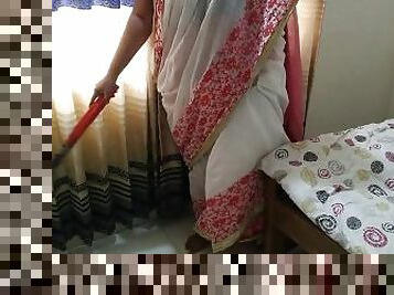 Desi Saas Ko Mast Chudai Damad - Fuck Indian mother-in-law while sweeping house