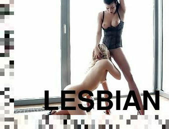 Intimate Lesbians S7