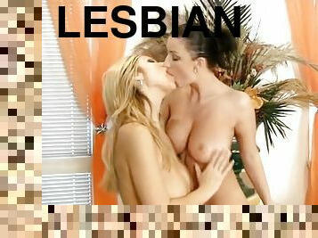 Carol Goldnerova and Ashle R. lesbian dildoing.
