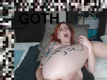 Gothic tattooed redhead like anal and licking foots